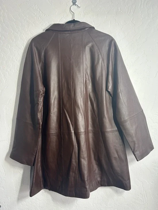 Genuine leather Collared Women's Brown Leather Button-Front Coat - Picture 3 of 4